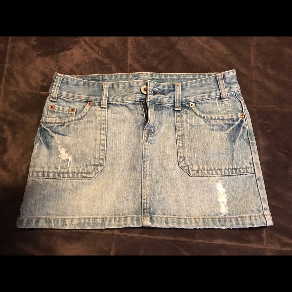 American eagle mini jean skirt